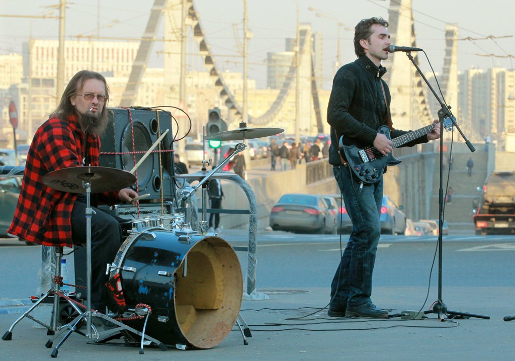 1424130345_30ulichnyemuzykanty28