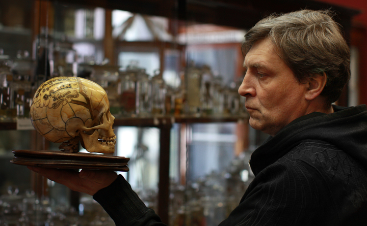 1376735831_919653_19